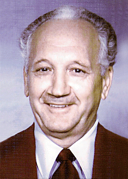 Darrell E. Williams 4